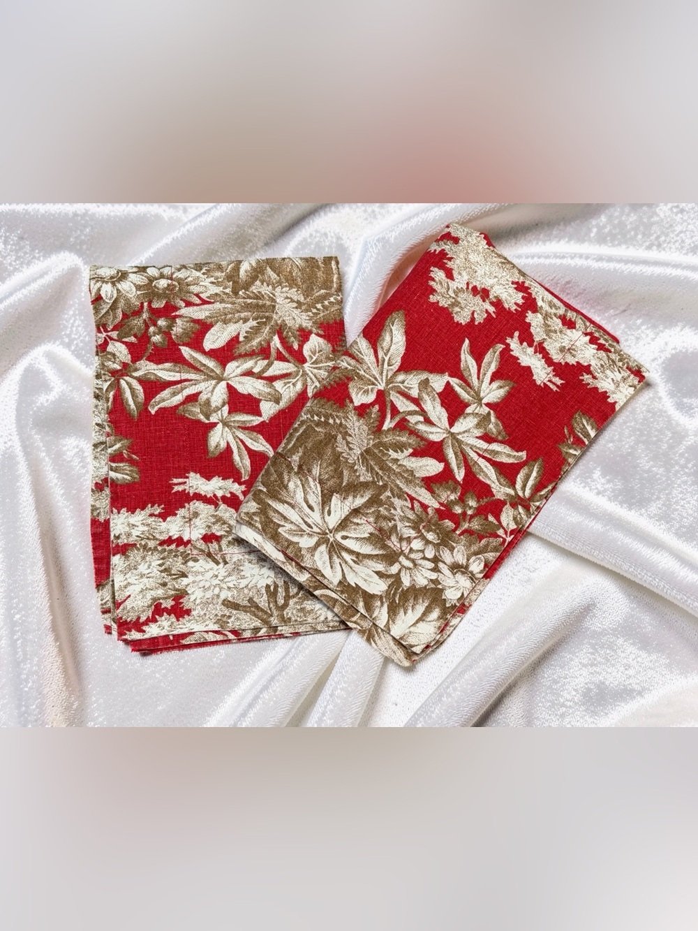 Pottery Barn Pre-Loved Matine Toile de Jouy
Red Pillow Shams Linen Blend x2